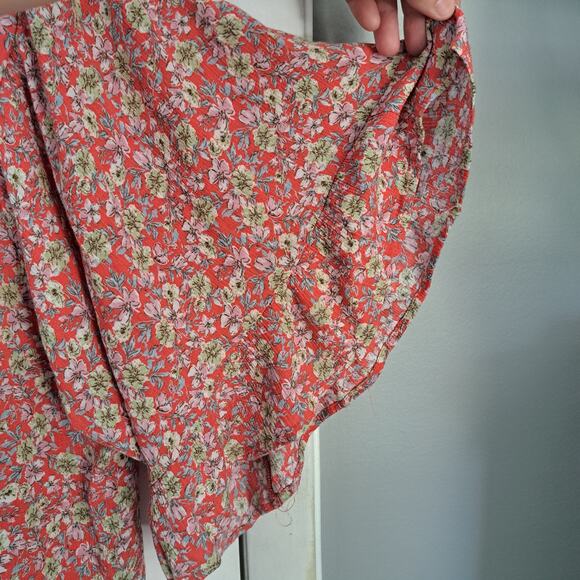 143 Story by Line Up Square Neckline Flutter Sleeve Floral Blouse Women's 3X - Picture 4 of 6